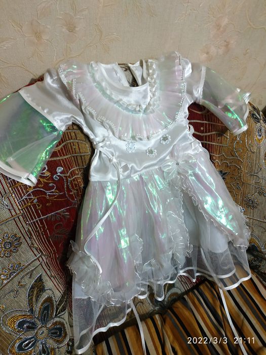 Белое платье для девочек