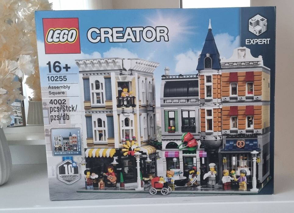 LEGO Creator Expert 10255 Assembly Square – sigilat / retired