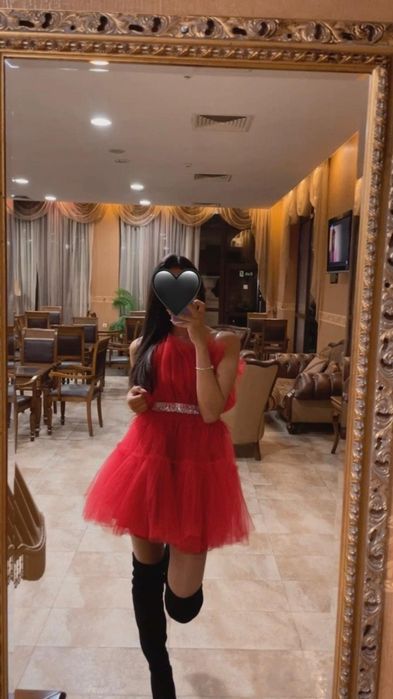 Рокля на Lorreti