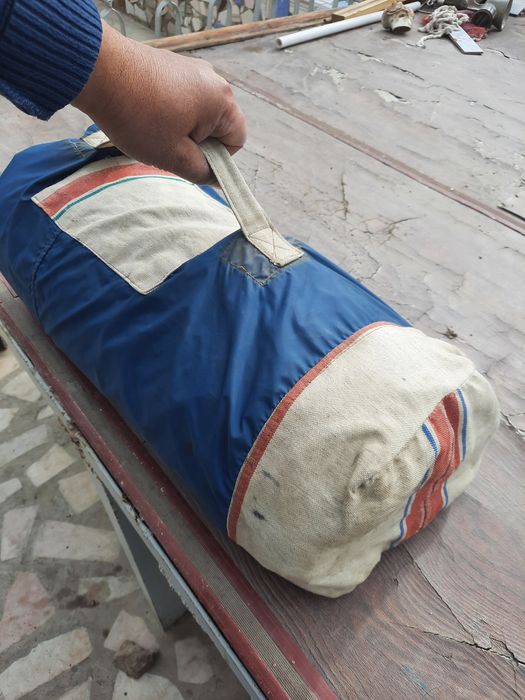 Палатка 2х местная.