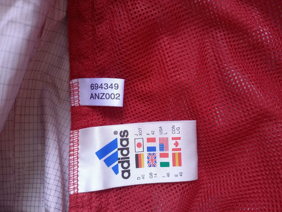 Geacă sport Adidas roșie – mărimea 40