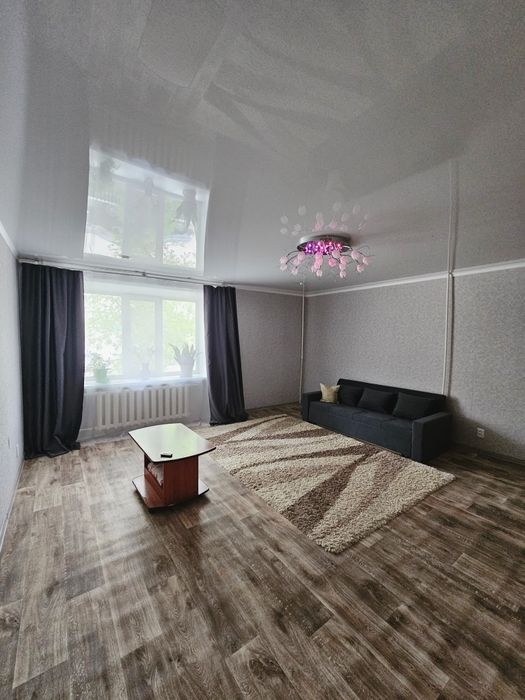 Продам квартиру 100 кв. м
