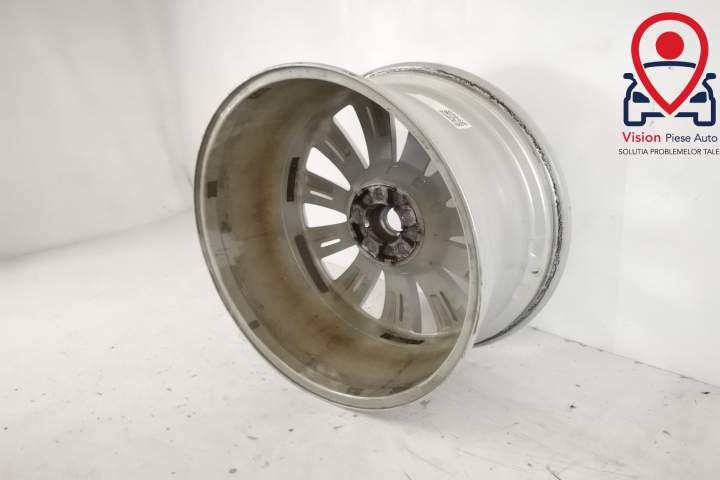 Оригинална джанта / Originalna dzhanta 9.5J R22 ET49 Ланд Роувър / Lan