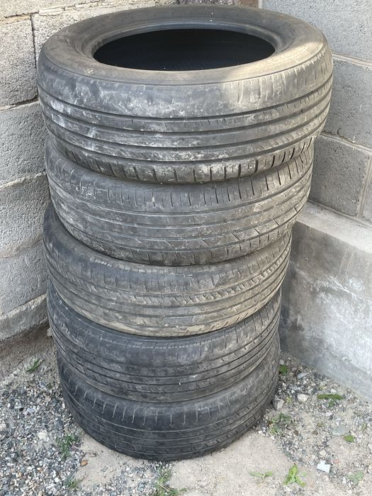 Шины 215/60R16.
