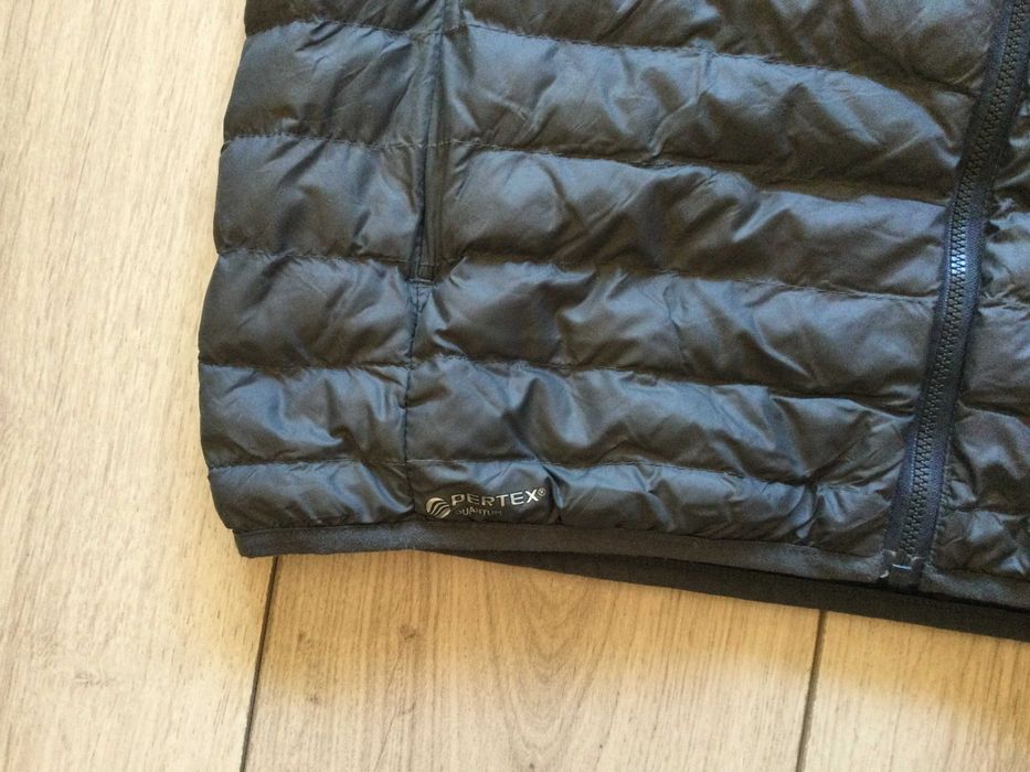 оригинално пухено яке HAGLOFS Essens Mimic Hood размер M от Германия