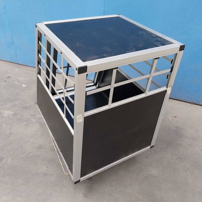 НАЙ ДОБРАТА ОФЕРТА Алуминиева Транспортна клетка за кучета