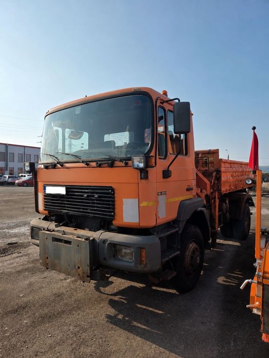 Camion MAN 4x4 Basculabil pe 3 parti