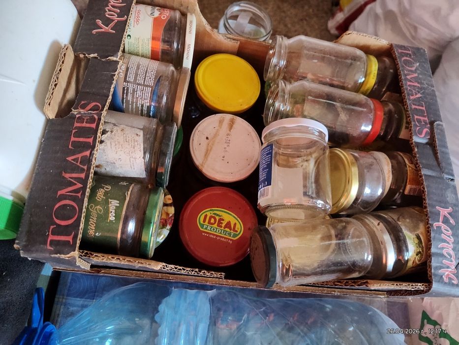 Бурканчета -различни размери и бутилки