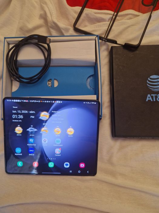 Samsung galaxy z5 fold