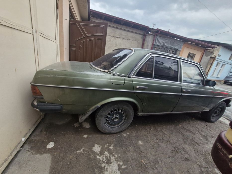 Mercedes benz w123 d240