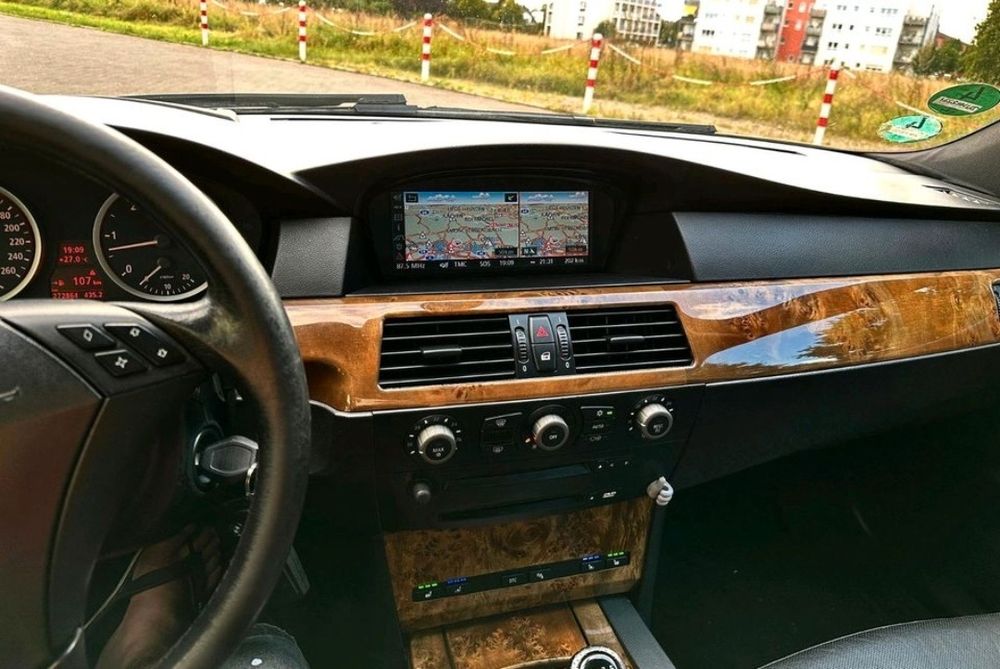 BMW E60 525d super dotat - Active Steering, Logic 7, Scaune Comfort -