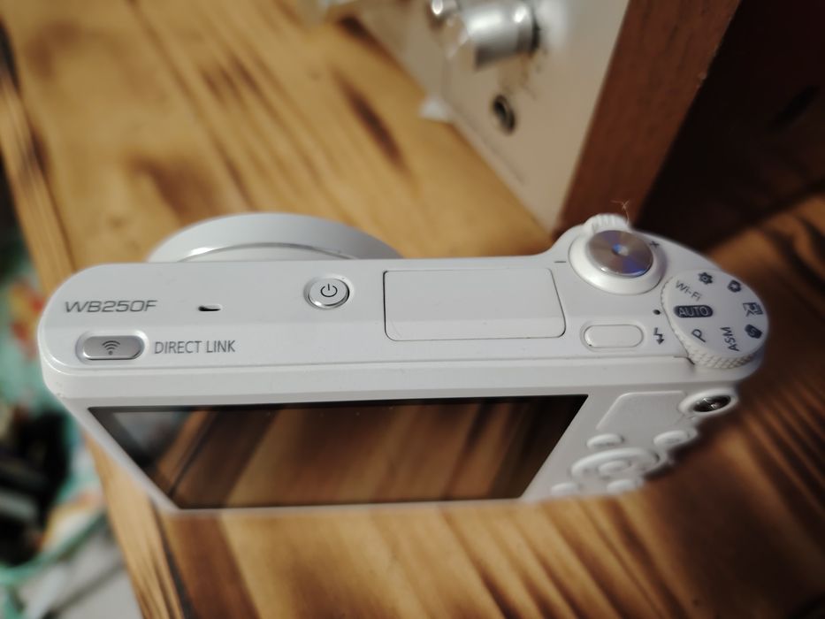 Aparat foto Samsung WB250F