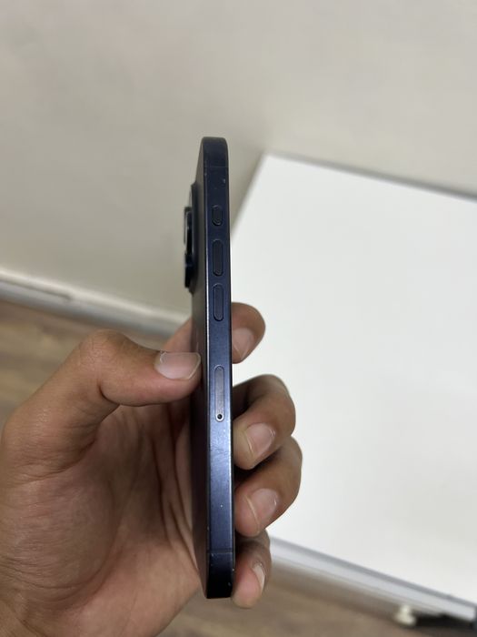 Продам iphone 15 pro