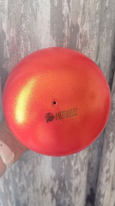 Продам мяч Pastorelli, 18 р