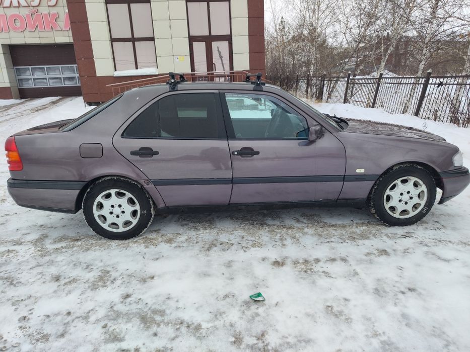 Продается Мерседес с180