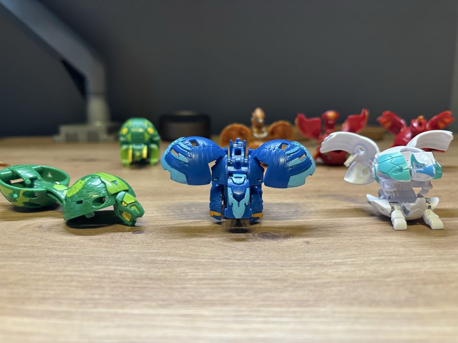 Set Bakugan 19 buc