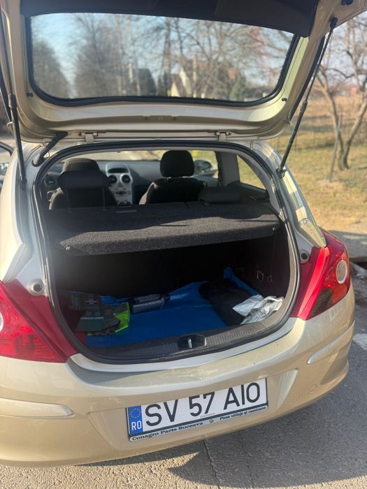 Vând Opel Corsa D | 1.2 Benzină | An 2006 luna a12a | 189029km