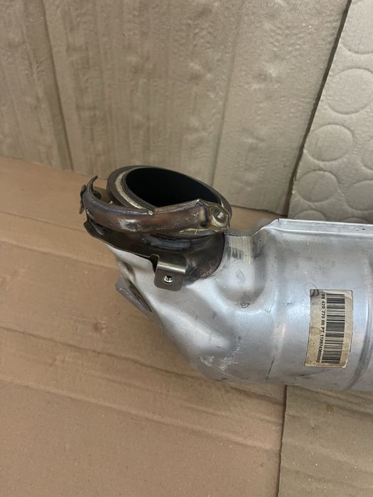 Catalizator Peugeot 3008 II 1.2 b THP 5008 II 9842077980 an 2017-2024