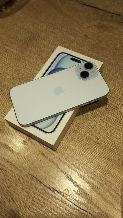 Айфон 15 в хорошем состояний