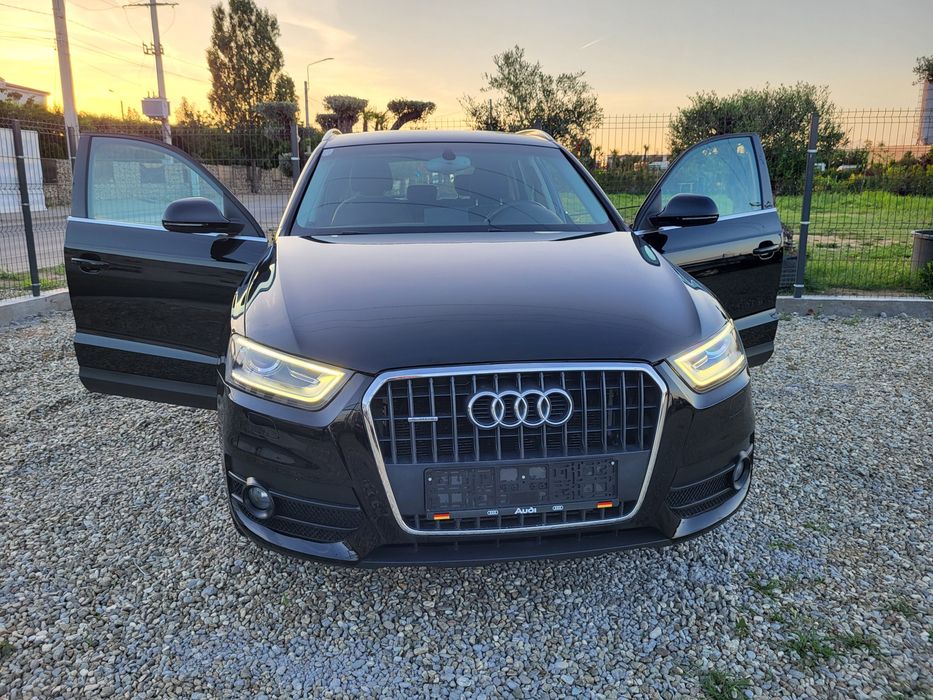 AUDI Q3
