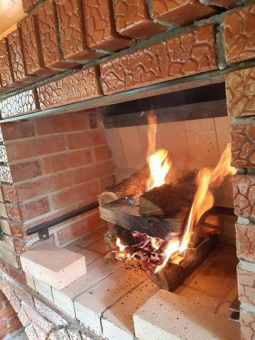 Meseriași în construcții