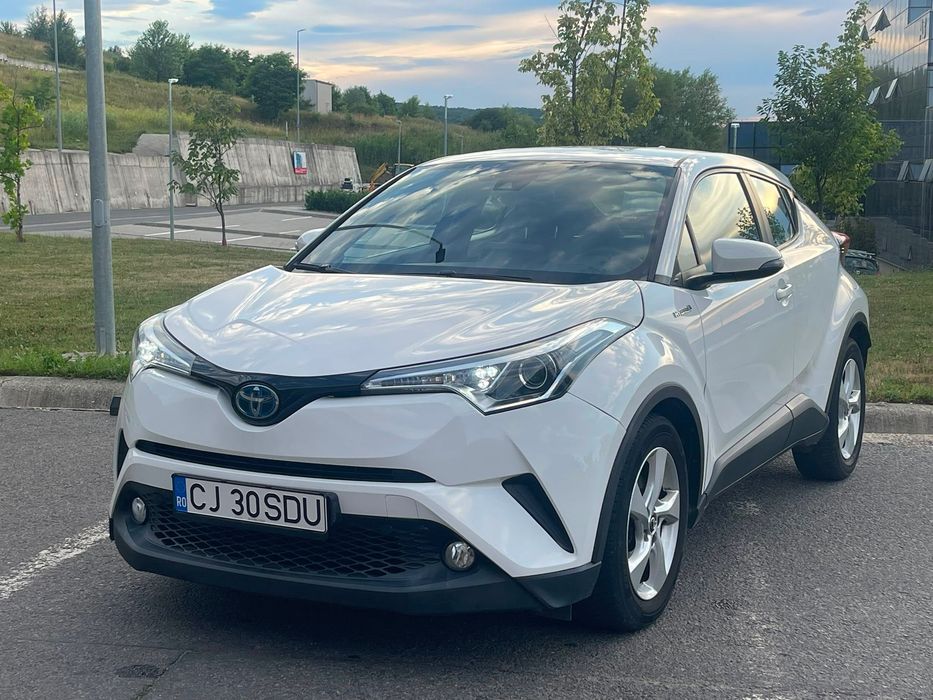 TOYOTA C-HR 2018 — imagine 3