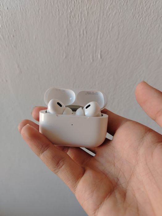 Airpods Pro satiladi