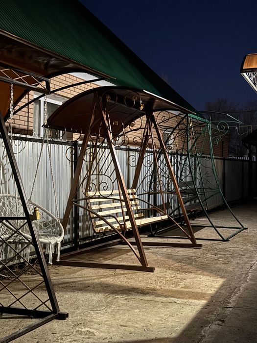 Качели для сада и улицы