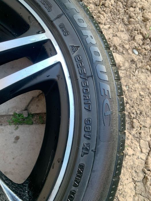 Диски оригинал от Мерседеса  r17,летние шины обмен есть