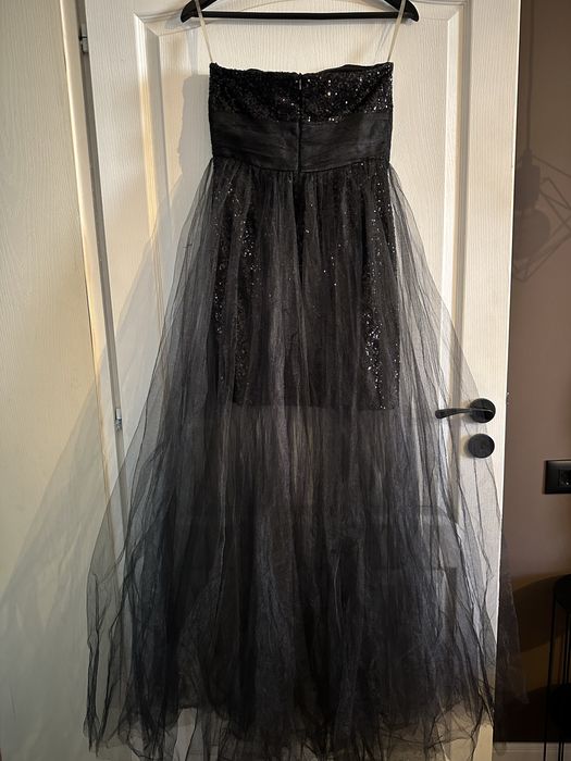 Официална черна рокля с паети