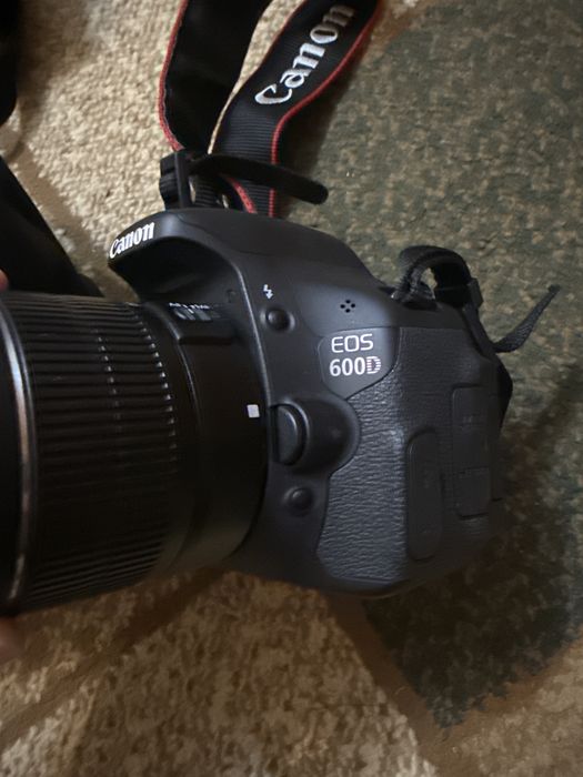 Фотоаппарат Canon