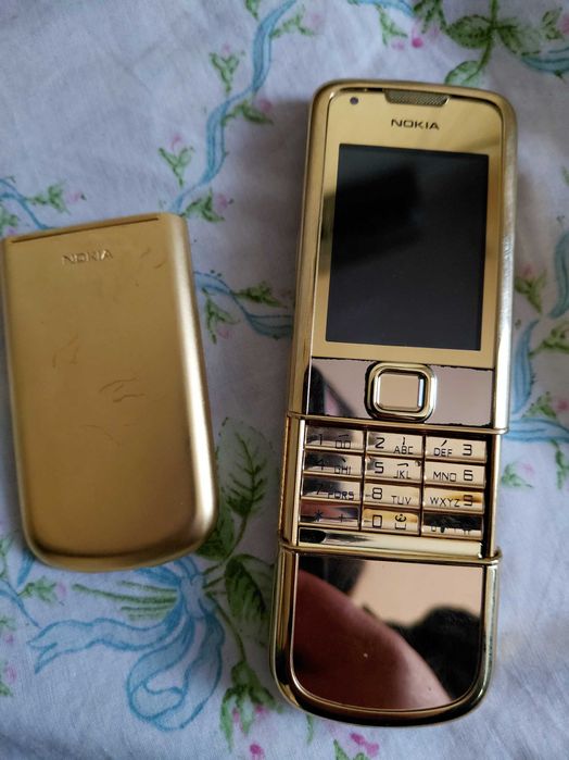Nokia 8800  без зарядно