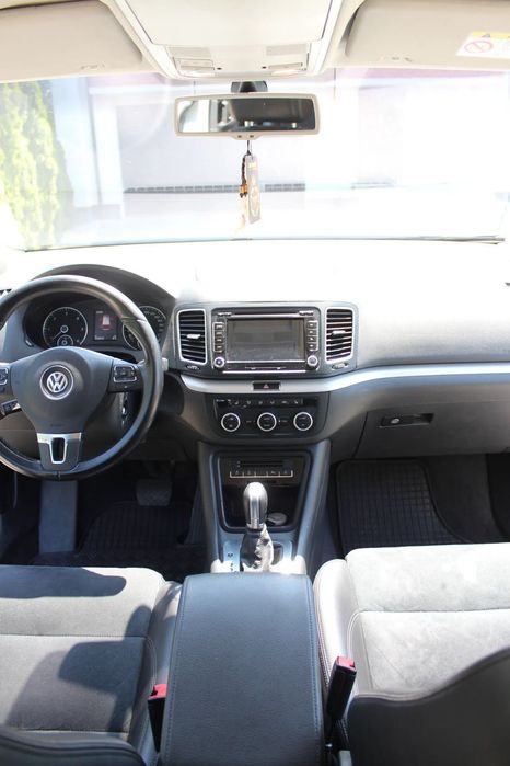 Volkswagen Sharan 2.0 TDI DSG BlueMotion Technology Highline
