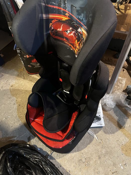 Детски столчета за кола