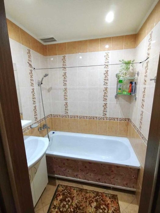 Продаётся 3 комн квартира