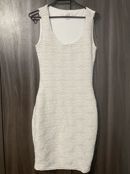 официални/ежедневни рокли Zara Junona