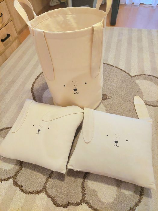 Set sac pentru jucarii + doua fete de perna