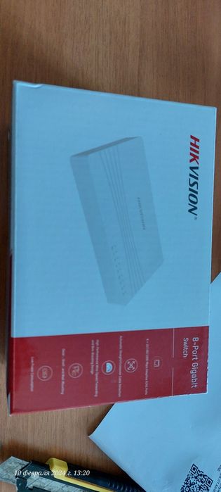 Коммутатор новый.