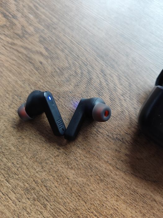 Слушалки JBL Tune 230NC TWS