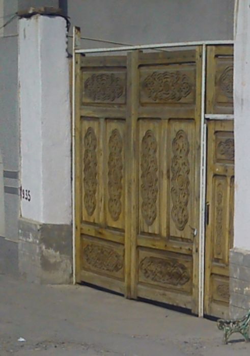 Ёғоч дорвоза, дарвоза, деревянная ворота. 4м