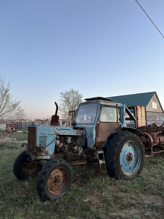 Продам трактор и пресс подборщик