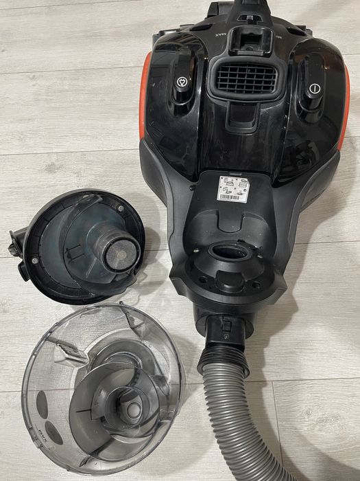 Срочно продам пылесос марки Samsung