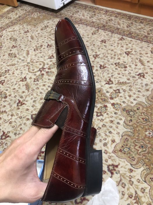 Продам туфли Silvio Toti, новые