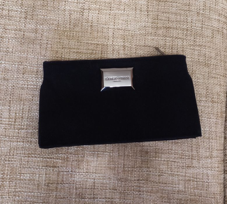 клатч косметичка Giorgio Armani новая