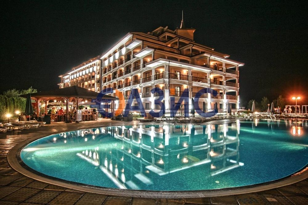 Апартамент с 1 спалня в комплекс "Казабланка", Обзор, България, 70.6