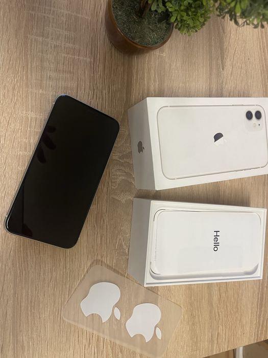 iPhone 11 – 128GB
