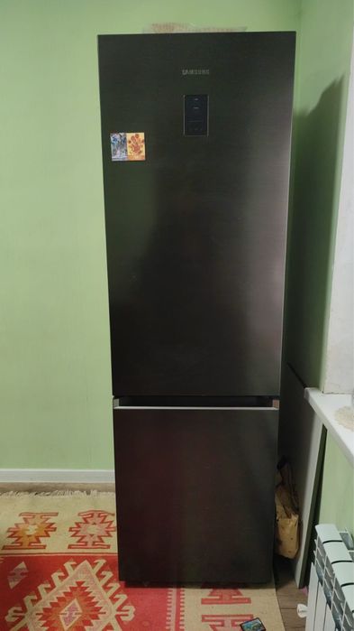 Холодильник и морозильник