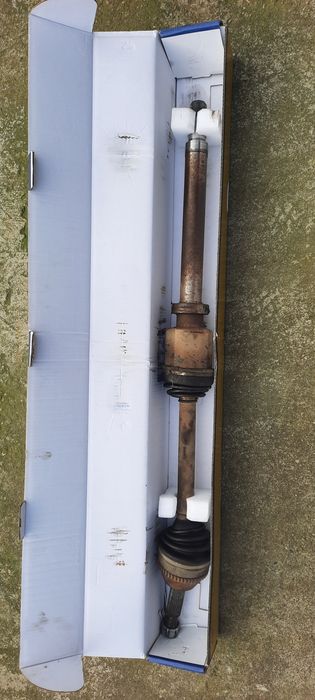 Planetară față dreapta Ford Transit 2009