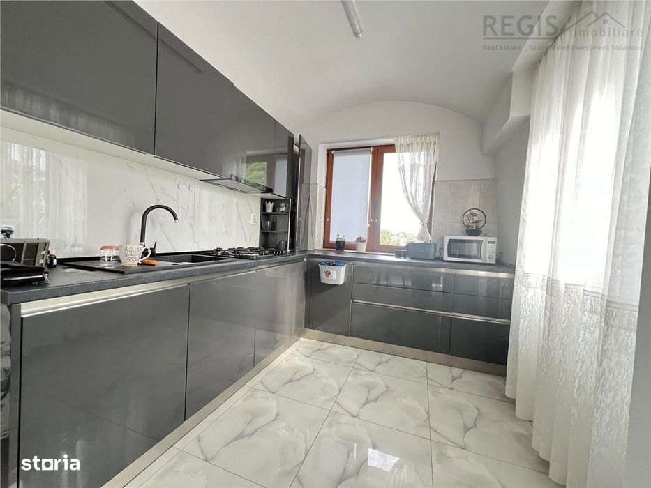 Apartament premium 3 camere cu terasa și curte | Noua, Brașo