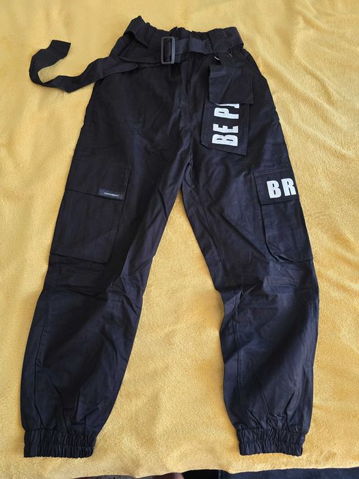 Черен cargo панталон с ниско дъно и широки крачоли  –Pause Jeans - размер XS – 30 €